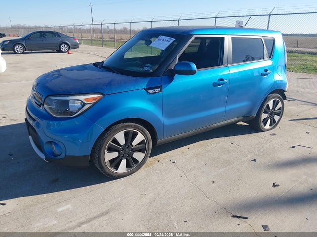 KIA SOUL + 2018 KNDJP3A59J7585780 Image 2