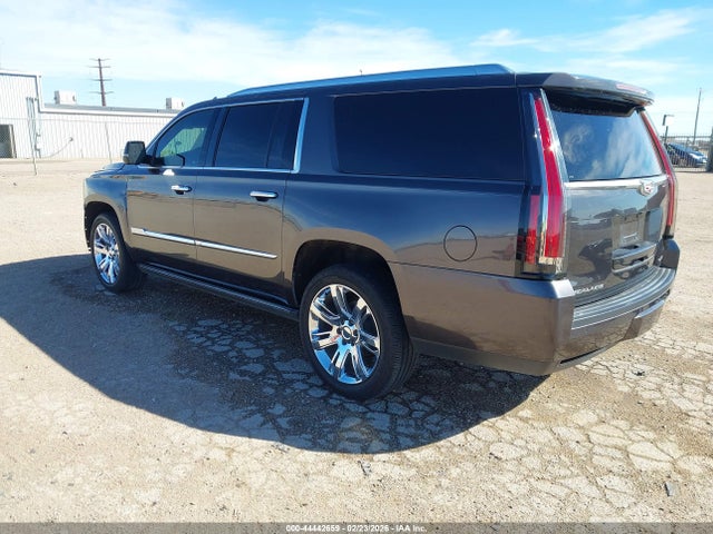 2015 CADILLAC ESCALADE ESV 1GYS4TKJ1FR620200 Photo 2