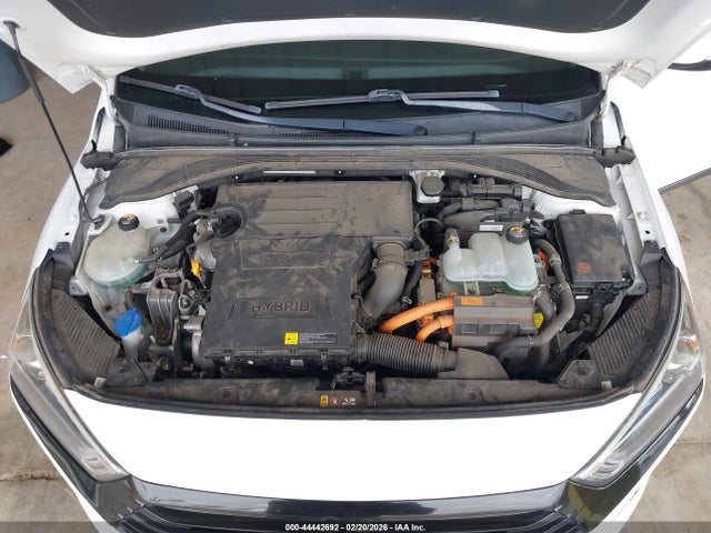 KMHC75LC7HU046565 Hyundai Ioniq Hybrid Sel