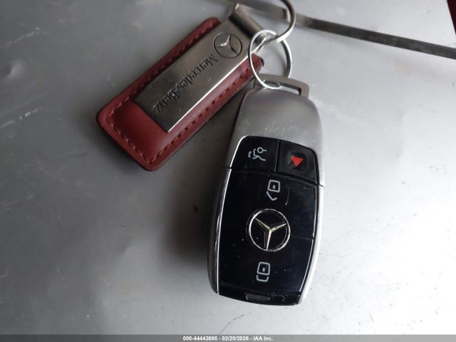 44442695 :رقم المزاد ، WDDZF4KB8HA067338 vin ، 2017 Mercedes-benz E 300 4matic مزاد بيع