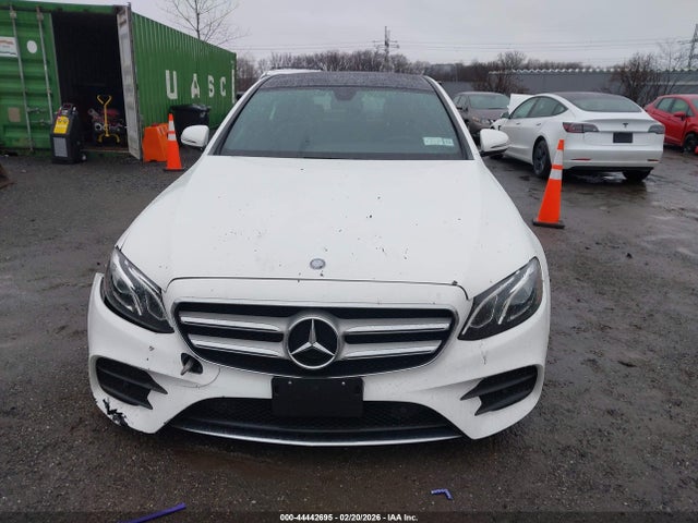 44442695 :رقم المزاد ، WDDZF4KB8HA067338 vin ، 2017 Mercedes-benz E 300 4matic مزاد بيع