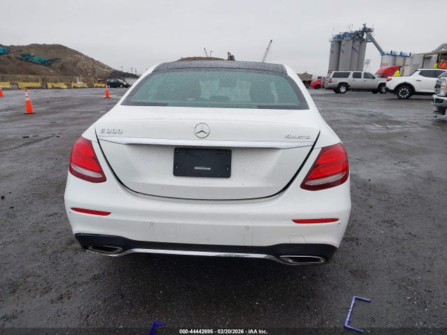 44442695 :رقم المزاد ، WDDZF4KB8HA067338 vin ، 2017 Mercedes-benz E 300 4matic مزاد بيع