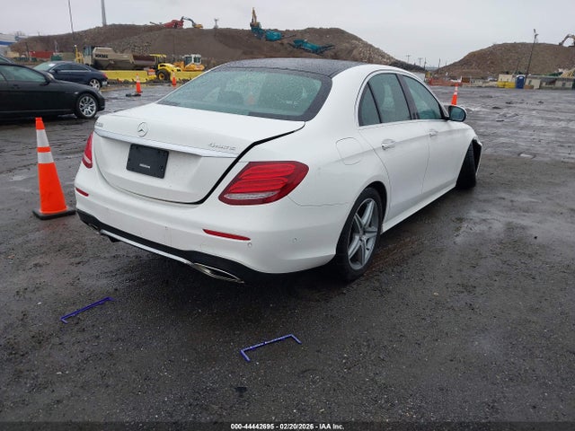 44442695 :رقم المزاد ، WDDZF4KB8HA067338 vin ، 2017 Mercedes-benz E 300 4matic مزاد بيع