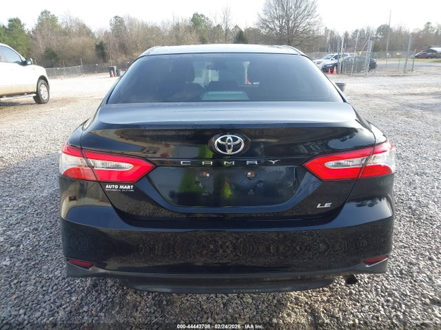 4T1B11HK2JU047845 Toyota CAMRY LE
