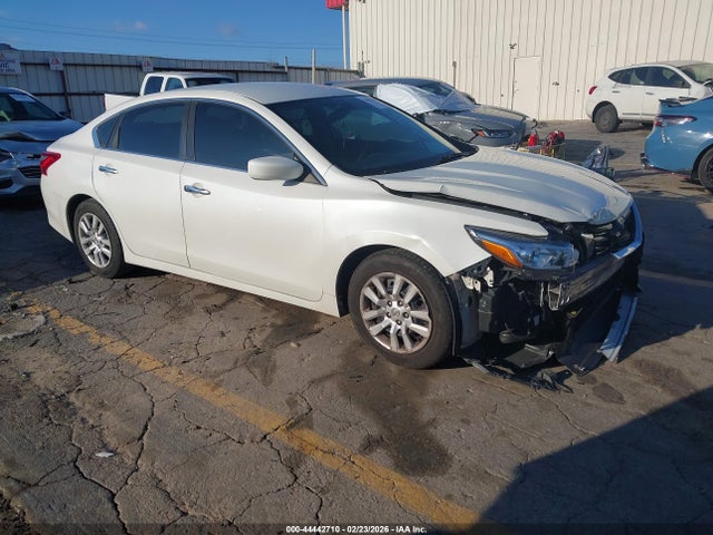 Продажа на аукционе авто 2017 Nissan Altima 2.5 S, vin: 1N4AL3AP8HC149233, номер лота: 44442710