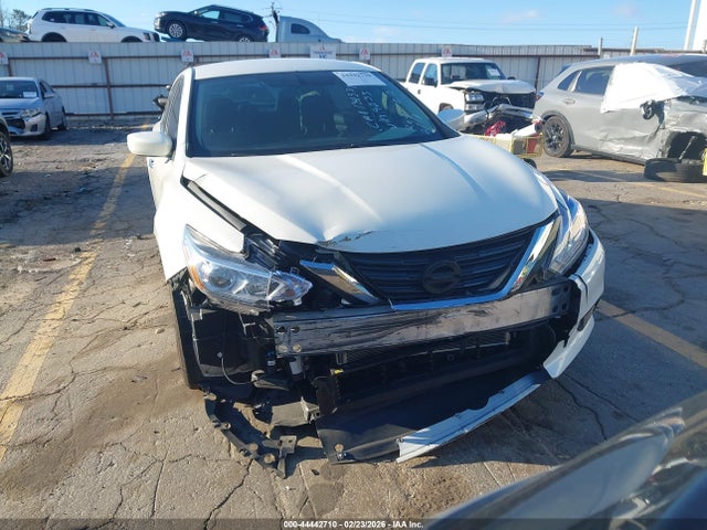 Продажа на аукционе авто 2017 Nissan Altima 2.5 S, vin: 1N4AL3AP8HC149233, номер лота: 44442710
