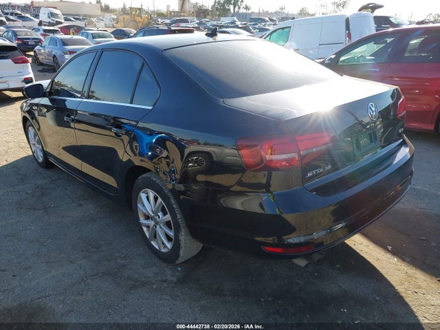 44442738 :رقم المزاد ، 3VWDB7AJ7HM365583 vin ، 2017 Volkswagen Jetta 1.4t Se مزاد بيع
