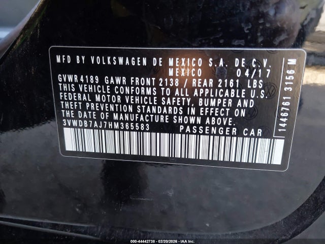 44442738 :رقم المزاد ، 3VWDB7AJ7HM365583 vin ، 2017 Volkswagen Jetta 1.4t Se مزاد بيع