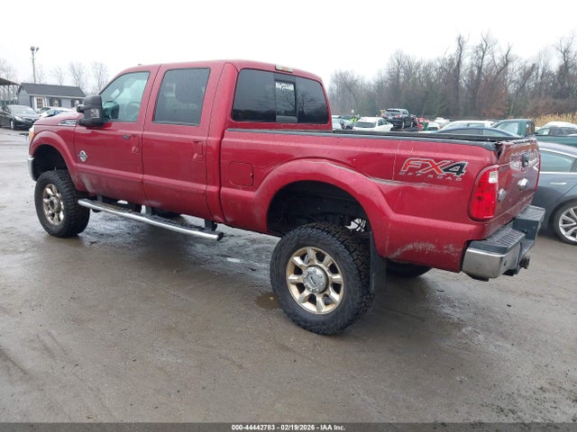 2015 FORD F-250 1FT7W2BT8FED36975 Photo 2