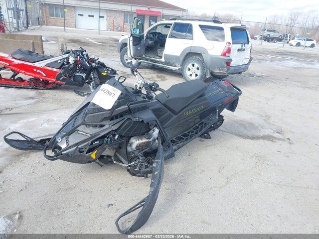Polaris 650 Indy Xcr 2022 SN1TKP6RXNC228094 Image 2