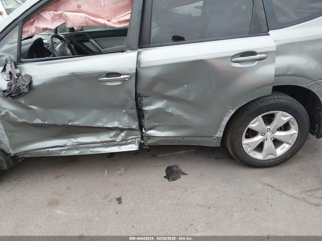 Subaru Forester 2.5i Premium 2015 JF2SJADC4FH579635 Image 6