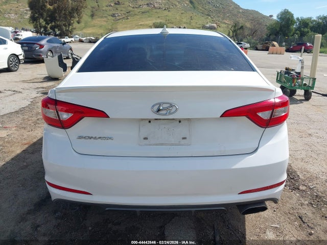 Hyundai SONATA SE 2017 5NPE24AF3HH568624 Image 16