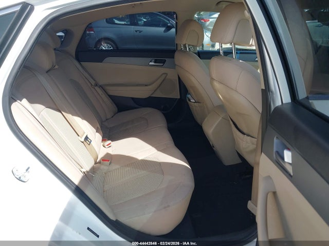 Hyundai SONATA SE 2017 5NPE24AF3HH568624 Image 8