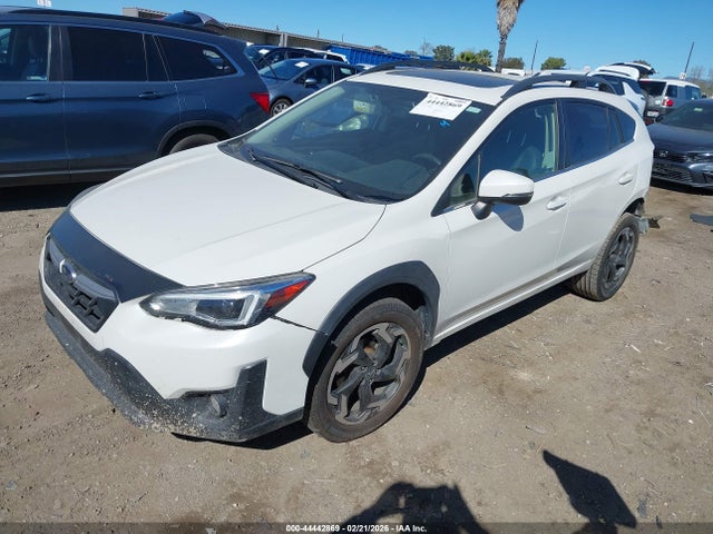 Subaru Crosstrek Limited 2021 JF2GTHNC2M8266880 Image 2
