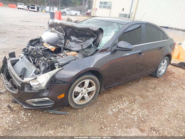 Chevrolet Cruze 1lt Auto 2015 1G1PC5SB1F7158258 Image 2