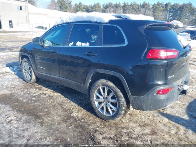 1C4PJMDBXHW562298 Jeep Cherokee Limited 4x4