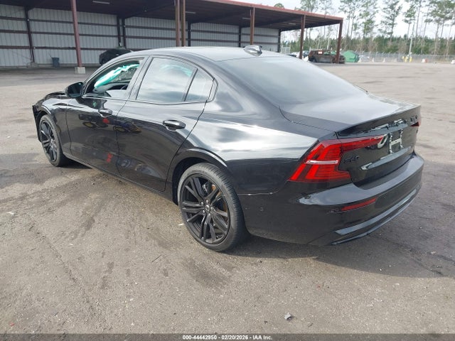 2024 VOLVO S60 7JRL12FH3RG282210 Photo 2