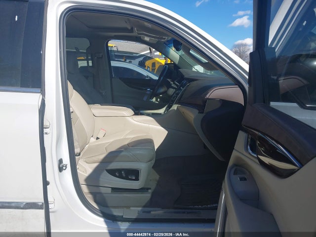 2016 CADILLAC ESCALADE 1GYS4BKJ3GR194814 Photo 4