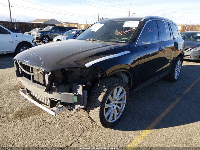 2016 VOLVO XC90 YV4A22PLXG1027590 Photo 1