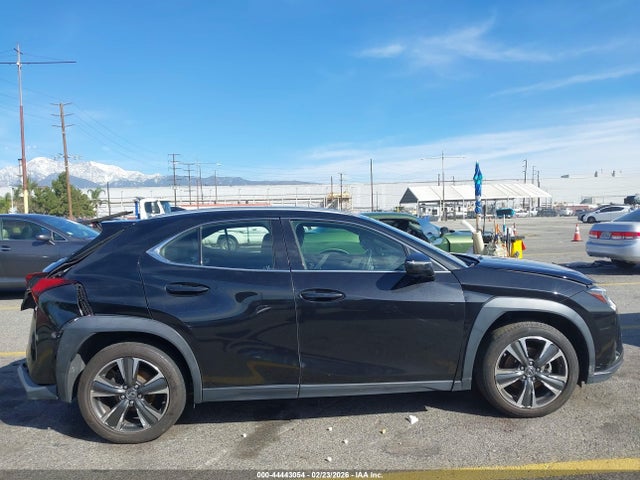 JTHP9JBHXL2021507 Lexus UX 250H