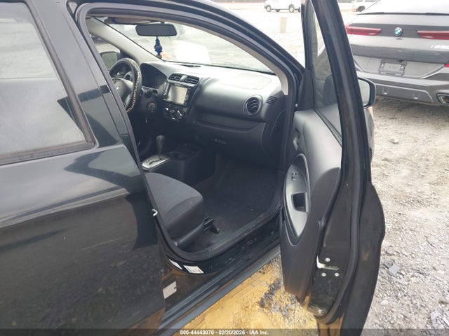 2018 MITSUBISHI MIRAGE ML32A3HJ0JH003569 Photo 4