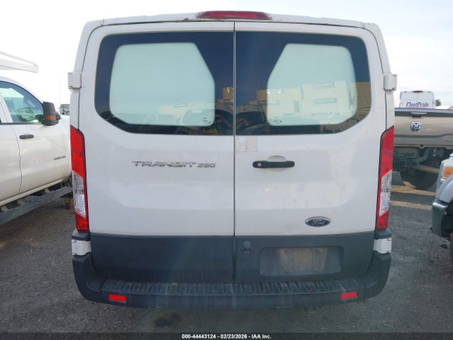 Ford Transit-250 2019 1FTYR1ZM2KKA89243 Image 17