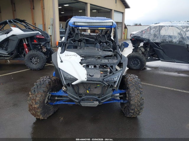 2020 POLARIS RZR 3NSR4D92XLG827297 Photo 4