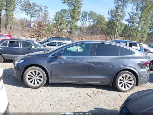 Продаж на аукціоні авто 2019 Tesla Model X 100d/75d/long Range, vin: 5YJXCAE23KF181900, номер лоту: 44443182