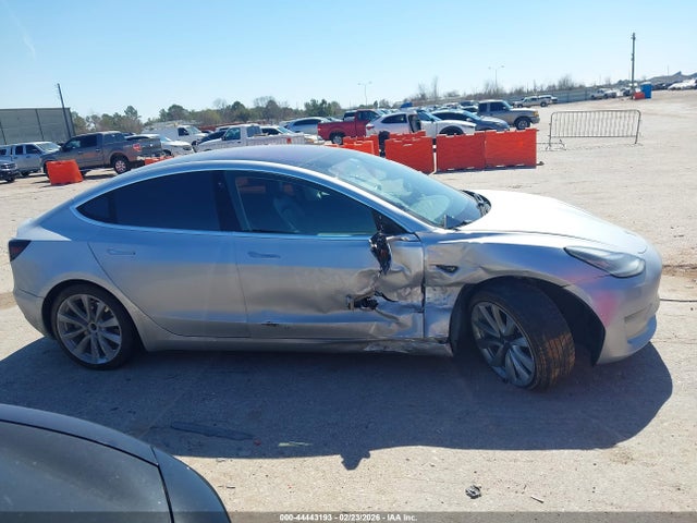 Aukcja sprzedaży 2018 Tesla Model 3 Long Range/mid Range, vin: 5YJ3E1EA2JF009694, numer aukcji: 44443193