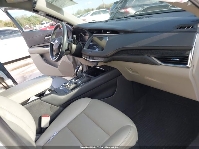 2023 CADILLAC XT4 1GYFZCR42PF190537 Photo 4