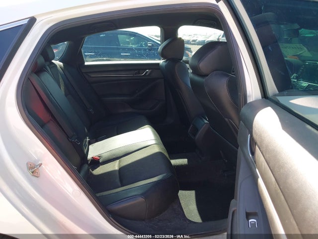 Продаж на аукціоні авто 2018 Honda Accord Sport, vin: 1HGCV1F35JA266018, номер лоту: 44443205