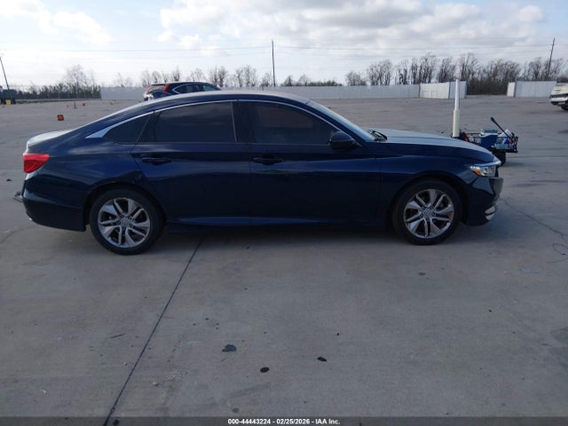 1HGCV1F17KA069741 Honda ACCORD LX