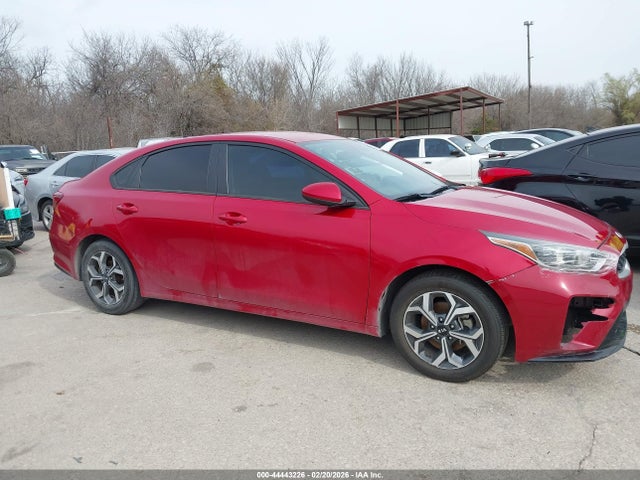 3KPF24AD0ME326049 KIA Forte Lxs