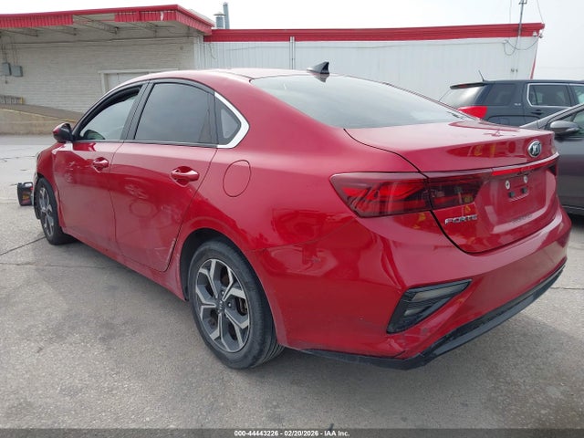 3KPF24AD0ME326049 KIA Forte Lxs