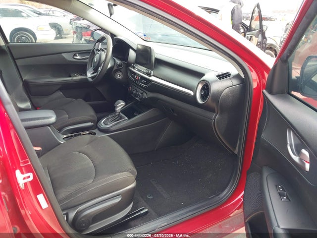 3KPF24AD0ME326049 KIA Forte Lxs
