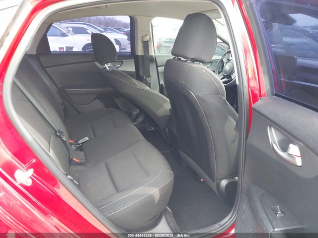 3KPF24AD0ME326049 KIA Forte Lxs