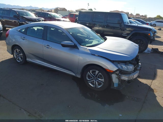 Honda Civic Lx 2018 2HGFC2F53JH585364 Image 1