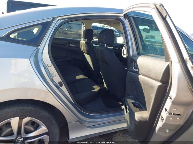 Honda Civic Lx 2018 2HGFC2F53JH585364 Image 8