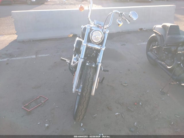 2022 HARLEY-DAVIDSON FXST 1HD1BVJ10NB040463 Photo 4