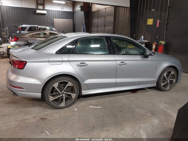 Продаж на аукціоні авто 2020 Audi A3 Premium 45 Tfsi S Line Quattro S Tronic, vin: WAUBEGFF3LA001749, номер лоту: 44443286