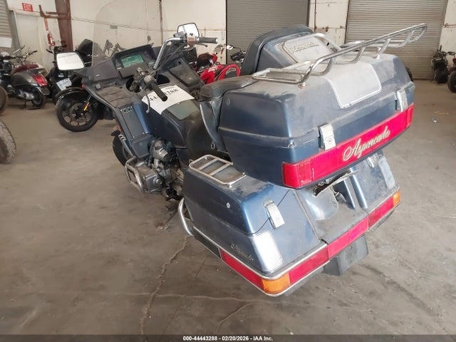 1986 HONDA GL1200 1HFSC1422GA207968 Photo 2