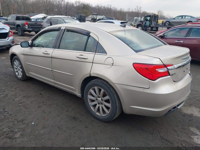 Aukcja sprzedaży 2013 Chrysler 200 Touring, vin: 1C3CCBBG2DN703591, numer aukcji: 44443366
