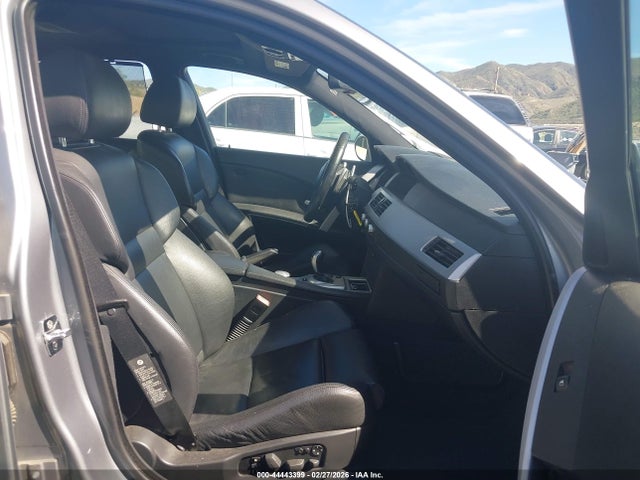 2007 BMW M5 WBSNB93547CX07468 Photo 4