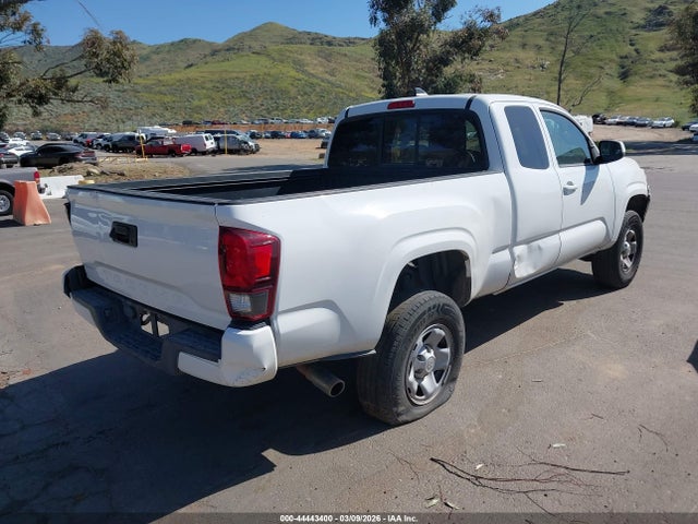 2019 TOYOTA TACOMA 5TFRX5GN3KX140149 Photo 3
