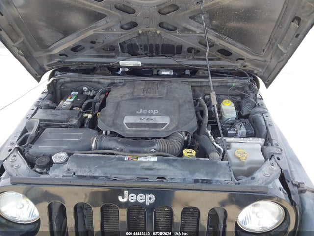 1C4BJWDGXFL566948 Jeep Wrangler Unlimited Sport