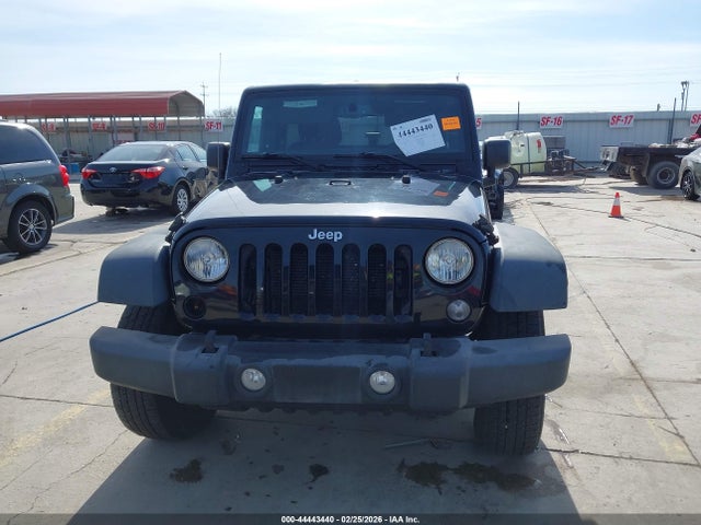 1C4BJWDGXFL566948 Jeep Wrangler Unlimited Sport