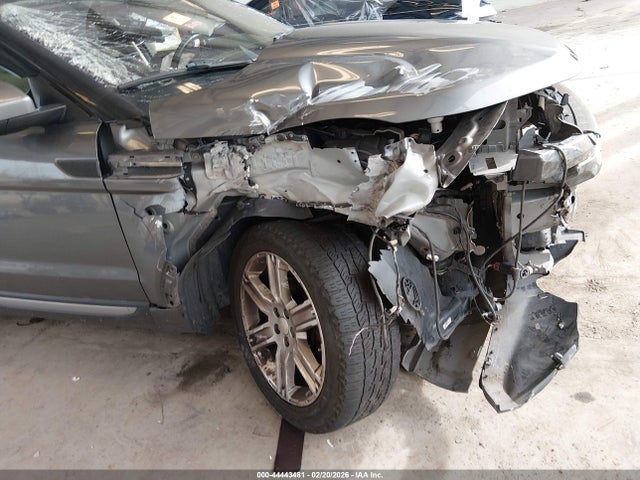 SALVR2BGXFH012869 Land Rover Range Rover Evoque Pure