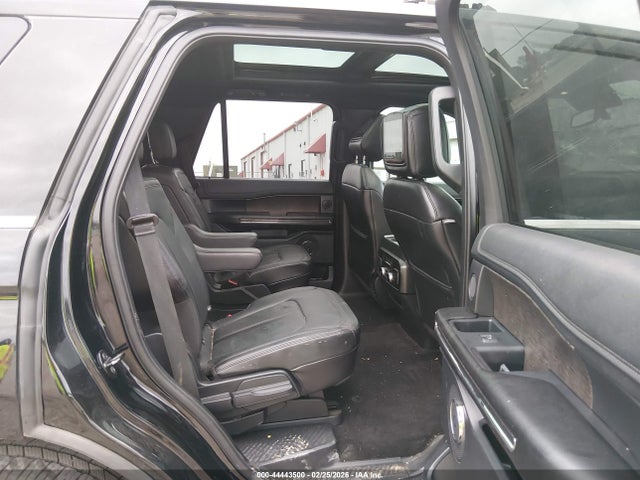 Продажа на аукционе авто 2018 Ford Expedition Limited, vin: 1FMJU1KTXJEA04692, номер лота: 44443500