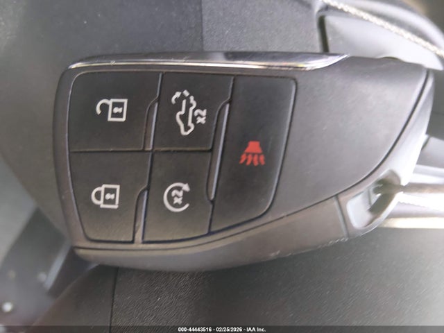 2024 Gmc Sierra 1500 4wd  Short Box Elevation With 3sb მანქანა იყიდება აუქციონზე, vin: 1GTUUCED3RZ191568, აუქციონის ნომერი: 44443516