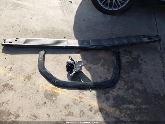 2024 Gmc Sierra 1500 4wd  Short Box Elevation With 3sb მანქანა იყიდება აუქციონზე, vin: 1GTUUCED3RZ191568, აუქციონის ნომერი: 44443516
